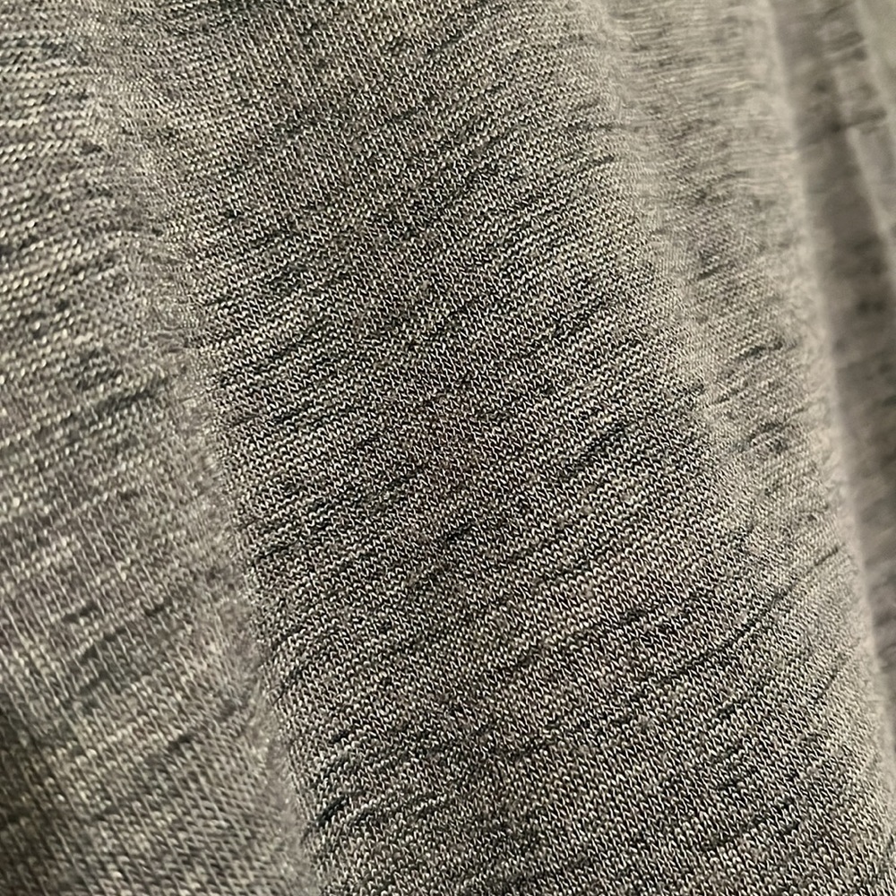 Universal Thread Tank Top - Picture 2 of 5
